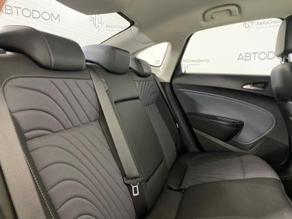 Opel Astra J Рестайлинг с пробегом 2013 года, цена 969 900 рублей, 74854 км, седан, Автокод Объявления