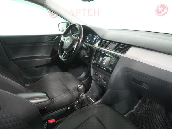 Skoda Rapid I с пробегом 2016 года, цена 989 000 рублей, 182930 км, лифтбек, Автокод Объявления