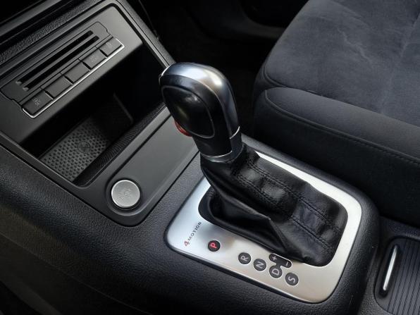 Volkswagen Tiguan I Рестайлинг с пробегом 2013 года, цена 1 539 000 рублей, 137570 км, внедорожник, Автокод Объявления