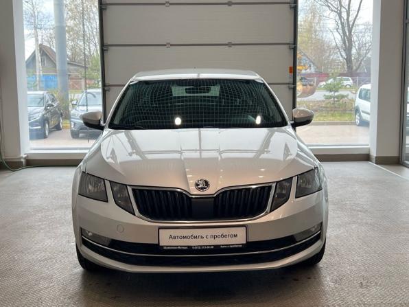 Skoda Octavia III (A7) Рестайлинг с пробегом 2017 года, цена 1 660 000 рублей, 146000 км, лифтбек, Автокод Объявления