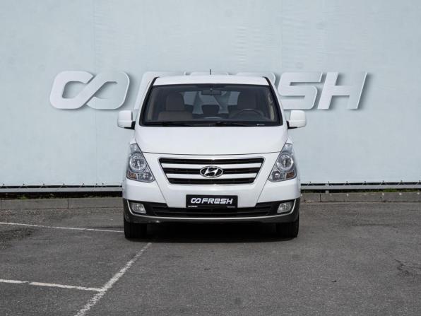 Hyundai H-1 II с пробегом 2015 года, цена 2 070 000 рублей, 215210 км, фургон, Автокод Объявления