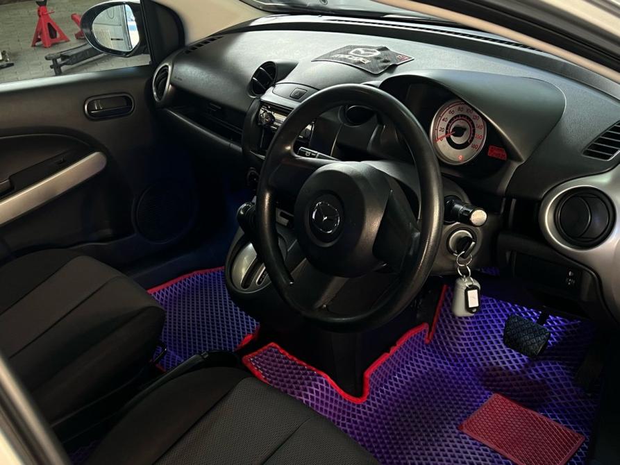 Mazda Demio III (DE) Волгоград  - изображение 11