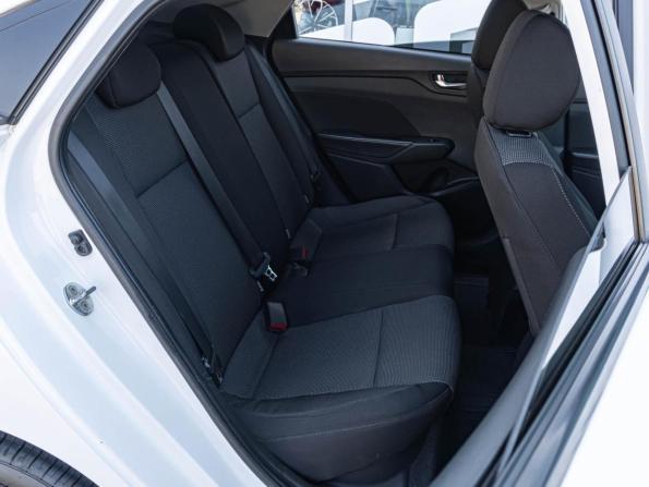 Hyundai Solaris II Рестайлинг с пробегом 2021 года, цена 1 250 000 рублей, 131035 км, седан, Автокод Объявления