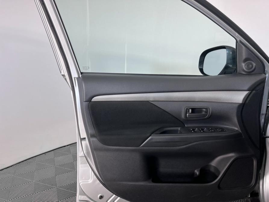 Mitsubishi Outlander III Рестайлинг 2 Архангельск  - изображение 11
