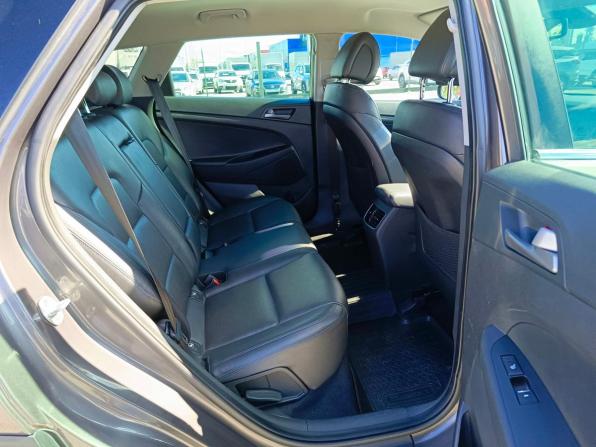 Hyundai Tucson III с пробегом 2016 года, цена 1 574 995 рублей, 269664 км, внедорожник, Автокод Объявления