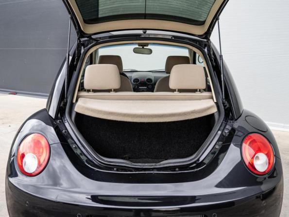 Volkswagen Beetle I (A4) Рестайлинг с пробегом 2007 года, цена 900 000 рублей, 162292 км, хэтчбек, Автокод Объявления