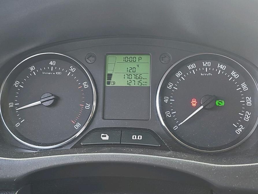 Skoda Fabia II Рестайлинг Москва  - изображение 6
