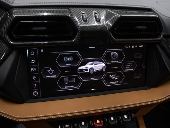 Lamborghini Urus I Рестайлинг с пробегом 2025 года, цена 38 150 000 рублей, 998 км, внедорожник, Автокод Объявления