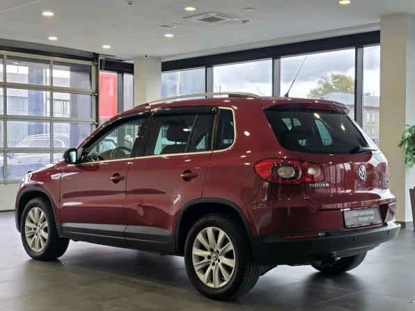 Volkswagen Tiguan I с пробегом 2010 года, цена 1 050 000 рублей, 228020 км, внедорожник, Автокод Объявления