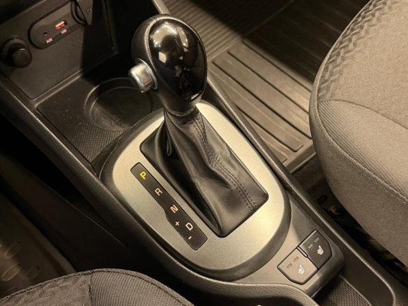 Kia Rio III Рестайлинг с пробегом 2015 года, цена 828 000 рублей, 130368 км, седан, Автокод Объявления