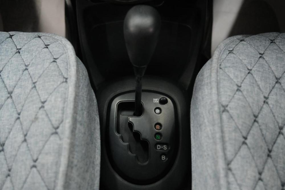 Toyota Vitz II (XP90) Омск  - изображение 15