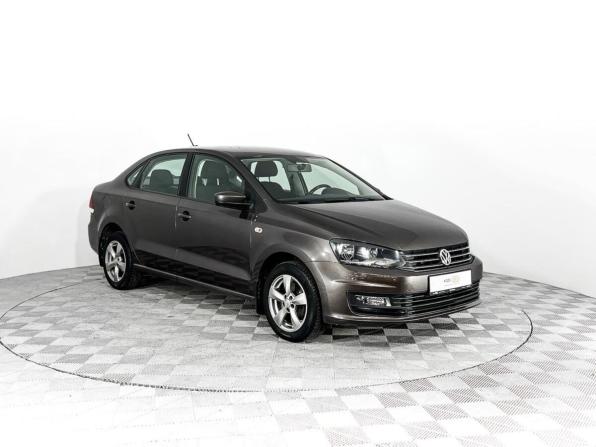 Volkswagen Polo V Рестайлинг с пробегом 2018 года, цена 1 147 500 рублей, 107552 км, седан, Автокод Объявления