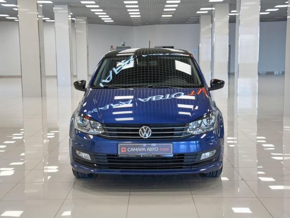 Volkswagen Polo V Рестайлинг с пробегом 2019 года, цена 1 456 000 рублей, 119381 км, седан, Автокод Объявления