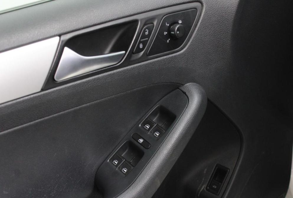 Volkswagen Jetta VI Нижний Новгород  - изображение 11