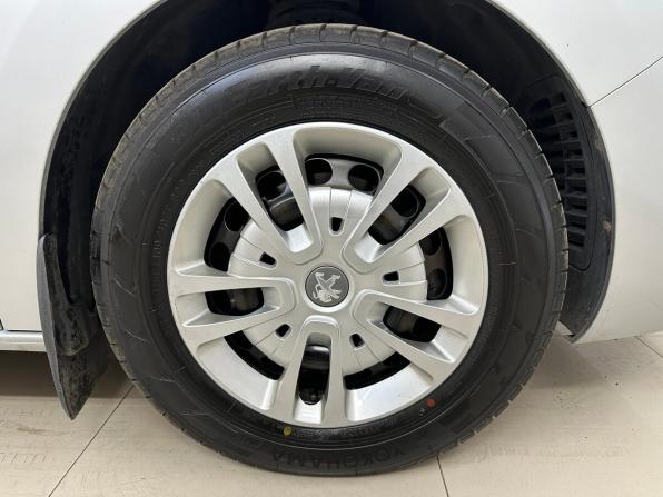 Peugeot Traveller I с пробегом 2021 года, цена 2 850 000 рублей, 167128 км, минивэн, Автокод Объявления