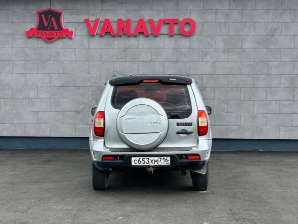 Chevrolet Niva I с пробегом 2004 года, цена 290 000 рублей, 195404 км, внедорожник, Автокод Объявления