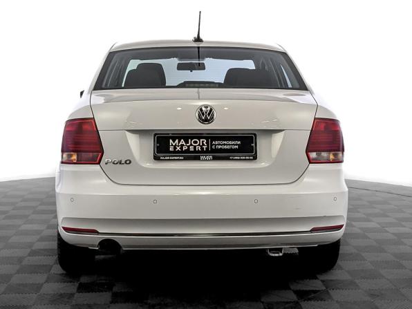 Volkswagen Polo V Рестайлинг с пробегом 2020 года, цена 1 549 000 рублей, 48399 км, седан, Автокод Объявления