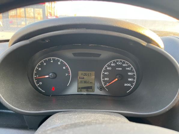 Lada (ВАЗ) Granta I с пробегом 2012 года, цена 100 000 рублей, 205000 км, седан, Автокод Объявления