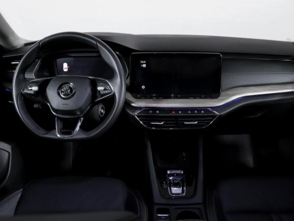 Skoda Octavia IV (A8) Рестайлинг с пробегом 2024 года, цена 2 500 000 рублей, 96809 км, лифтбек, Автокод Объявления