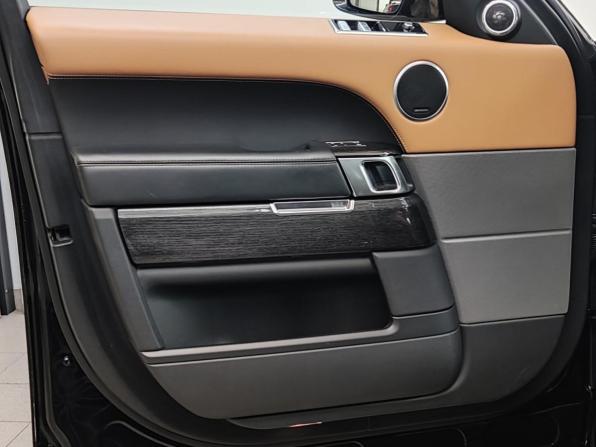 Land Rover Range Rover Sport II Рестайлинг с пробегом 2018 года, цена 5 300 000 рублей, 120000 км, внедорожник, Автокод Объявления