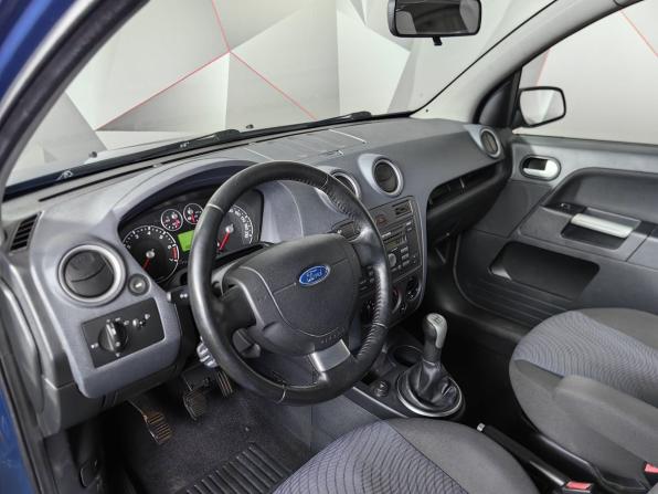 Ford Fusion I Рестайлинг с пробегом 2008 года, цена 493 000 рублей, 226174 км, хэтчбек, Автокод Объявления