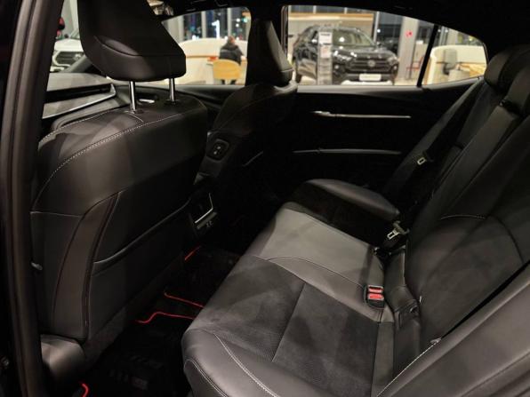 Toyota Camry IX (XV80) China Market с пробегом 2025 года, цена 4 595 000 рублей, 10 км, седан, Автокод Объявления