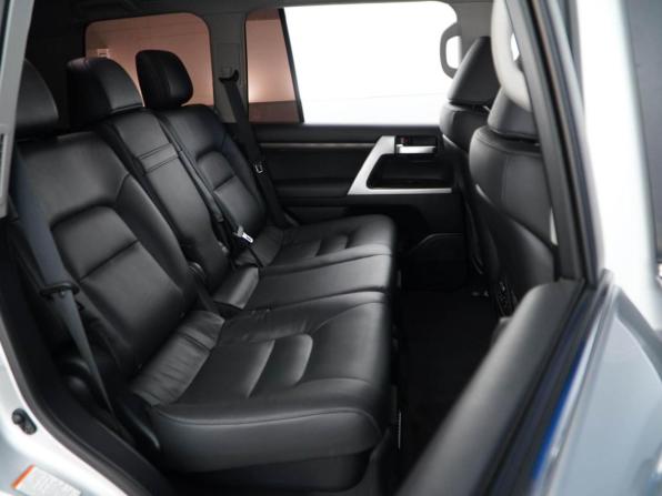 Toyota Land Cruiser 200 Series Рестайлинг 2 с пробегом 2021 года, цена 7 725 077 рублей, 114431 км, внедорожник, Автокод Объявления