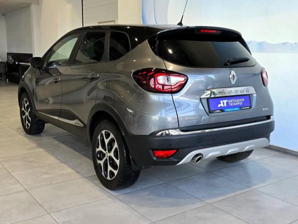 Renault Kaptur I с пробегом 2019 года, цена 1 680 000 рублей, 125500 км, внедорожник, Автокод Объявления