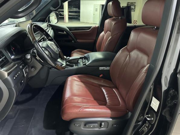 Lexus LX III Рестайлинг 2 с пробегом 2016 года, цена 6 700 000 рублей, 171491 км, внедорожник, Автокод Объявления