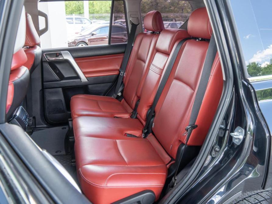 Toyota Land Cruiser Prado 150 Series Рестайлинг 2 Волгоград  - изображение 12