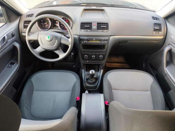 Skoda Yeti I с пробегом 2011 года, цена 665 000 рублей, 72858 км, внедорожник, Автокод Объявления