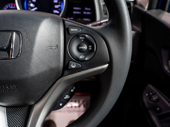 Honda Fit III Рестайлинг с пробегом 2019 года, цена 1 195 000 рублей, 115840 км, хэтчбек, Автокод Объявления