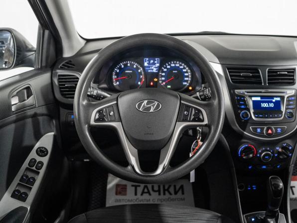 Hyundai Solaris I Рестайлинг с пробегом 2015 года, цена 980 500 рублей, 147146 км, седан, Автокод Объявления
