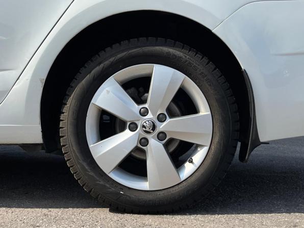 Skoda Octavia III (A7) Рестайлинг с пробегом 2019 года, цена 1 625 400 рублей, 80545 км, лифтбек, Автокод Объявления