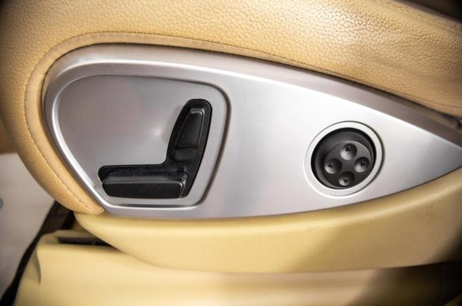 Mercedes-Benz M-Класс II (W164) Рестайлинг с пробегом 2009 года, цена 1 349 000 рублей, 235192 км, внедорожник, Автокод Объявления