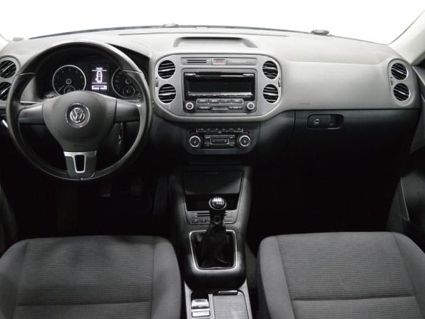 Volkswagen Tiguan I Рестайлинг с пробегом 2015 года, цена 970 000 рублей, 216939 км, внедорожник, Автокод Объявления