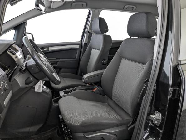 Opel Zafira B Рестайлинг с пробегом 2014 года, цена 900 000 рублей, 194991 км, компактвэн, Автокод Объявления