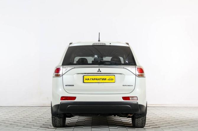 Mitsubishi Outlander III с пробегом 2012 года, цена 1 399 000 рублей, 229000 км, внедорожник, Автокод Объявления
