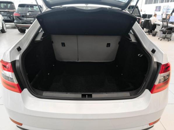 Skoda Octavia III (A7) Рестайлинг с пробегом 2019 года, цена 1 750 000 рублей, 74445 км, лифтбек, Автокод Объявления