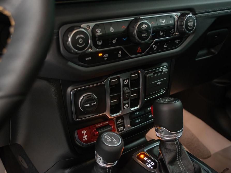 Jeep Wrangler IV (JL) Рестайлинг Новосибирск  - изображение 11