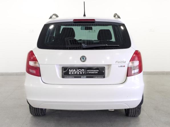 Skoda Fabia II Рестайлинг с пробегом 2012 года, цена 895 000 рублей, 119090 км, универсал, Автокод Объявления