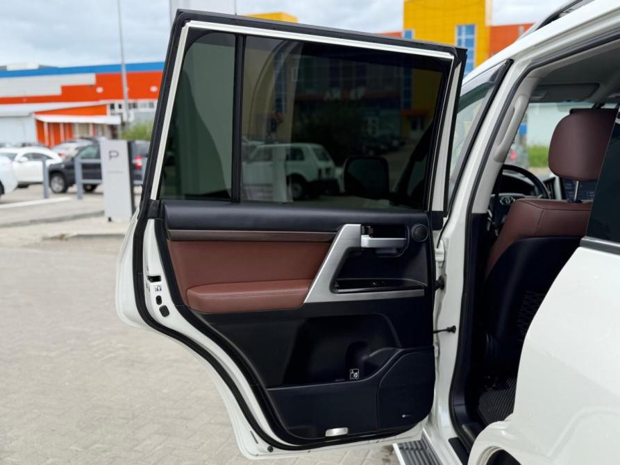 Toyota Land Cruiser 200 Series Рестайлинг 2 Сыктывкар  - изображение 13