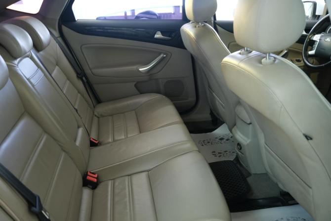 Ford Mondeo IV Рестайлинг с пробегом 2012 года, цена 999 000 рублей, 153000 км, седан, Автокод Объявления