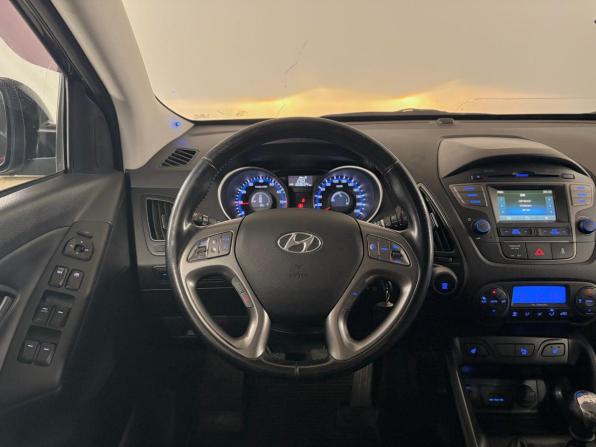 Hyundai ix35 I Рестайлинг с пробегом 2014 года, цена 1 270 000 рублей, 183654 км, внедорожник, Автокод Объявления