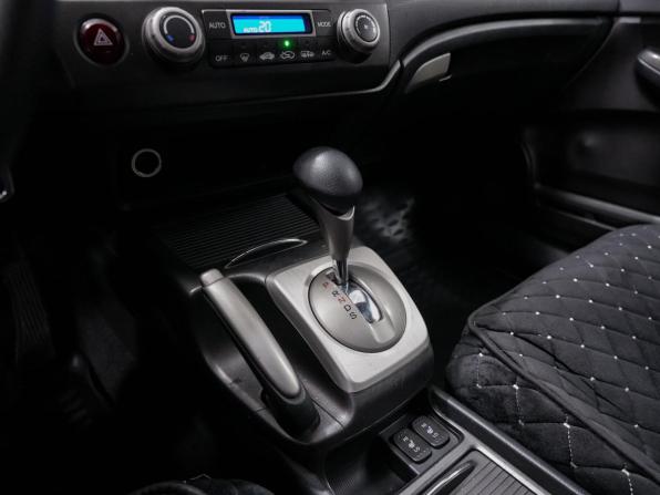Honda Civic VIII с пробегом 2008 года, цена 705 000 рублей, 320160 км, седан, Автокод Объявления