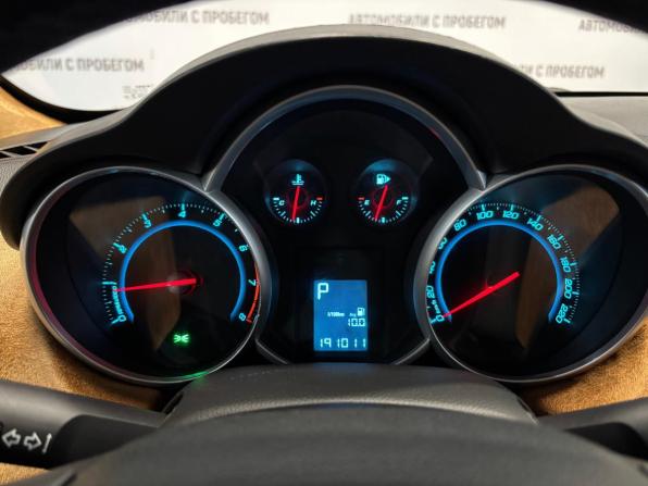 Chevrolet Cruze I Рестайлинг с пробегом 2014 года, цена 599 000 рублей, 190000 км, седан, Автокод Объявления