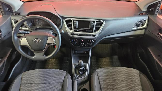 Hyundai Solaris II с пробегом 2018 года, цена 1 125 000 рублей, 102000 км, седан, Автокод Объявления