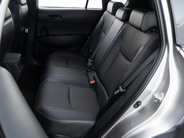 Toyota Corolla Cross I Рестайлинг с пробегом 2025 года, цена 4 177 434 рубля, 114 км, внедорожник, Автокод Объявления