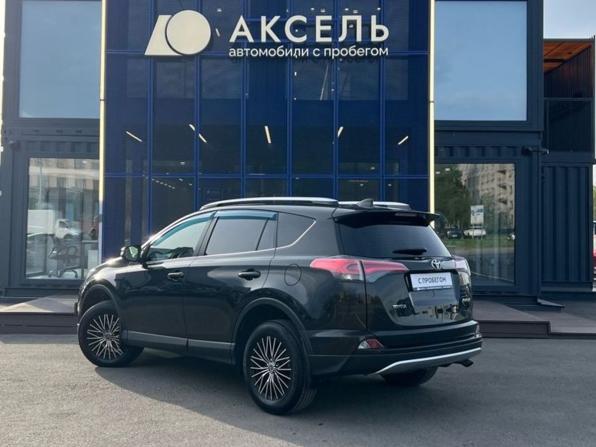 Toyota RAV4 IV (XA40) Рестайлинг с пробегом 2015 года, цена 2 100 000 рублей, 121000 км, внедорожник, Автокод Объявления