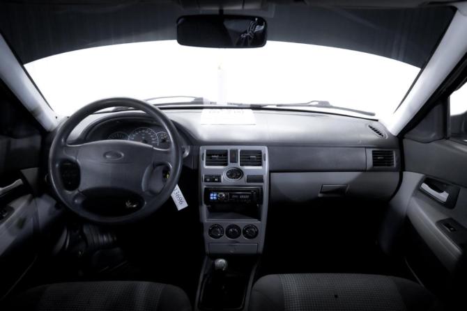 Lada (ВАЗ) Priora I с пробегом 2008 года, цена 249 000 рублей, 297450 км, хэтчбек, Автокод Объявления